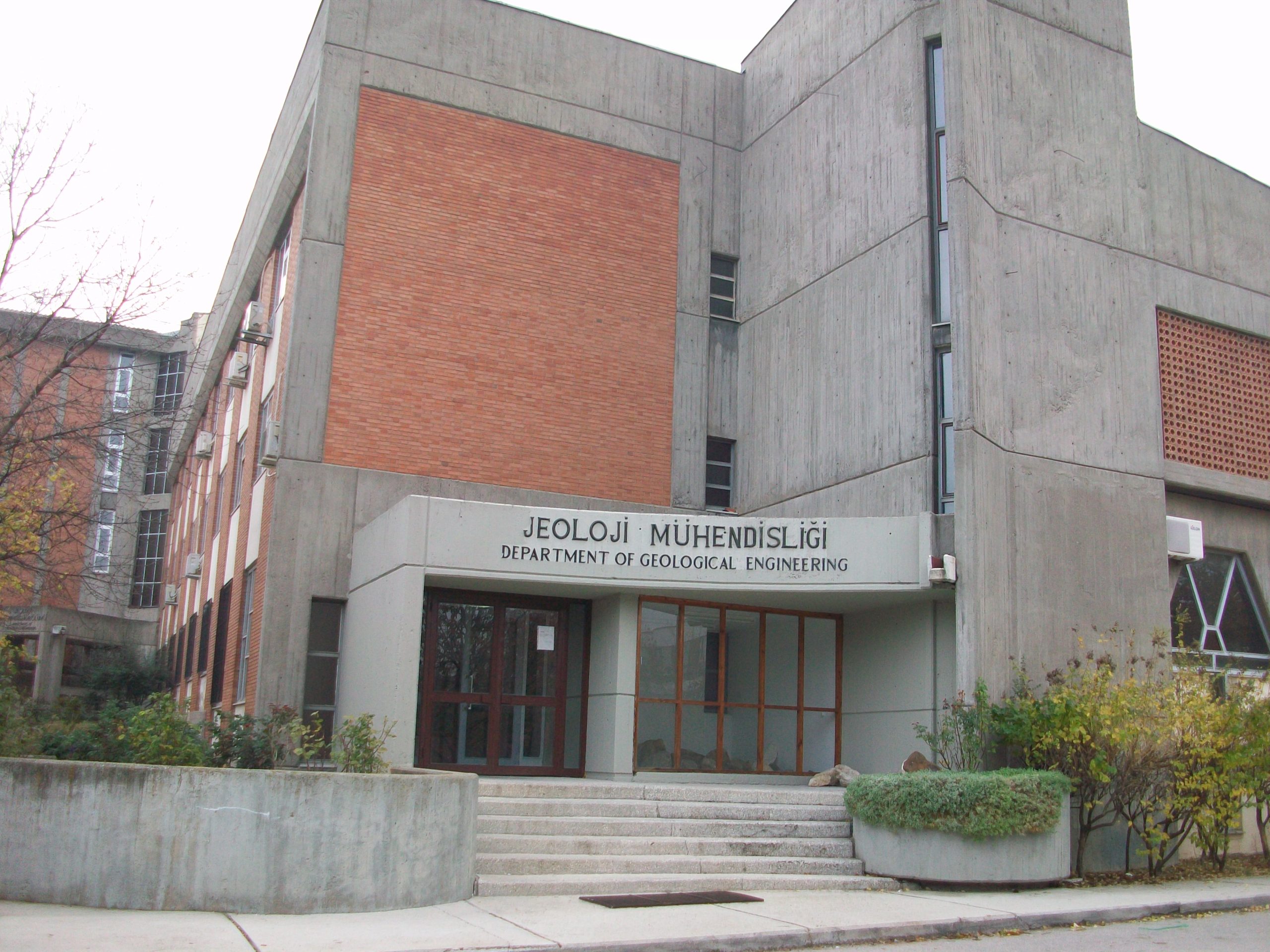 Orta Şərq Texniki Universitetinin (ODTÜ) Geologiya Mühəndisliyi binası